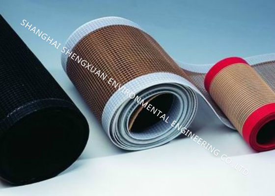 Sabuk Teflon Conveyor Terbuka Ukuran Mesh yang Berbeda, Sabuk Konveyor Mesh Warna Hitam